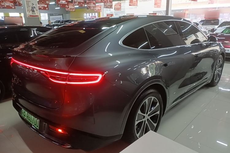 Used Hima Luxeed R7 2024 All-Electric 667 km Max Rear Right 45 Deg