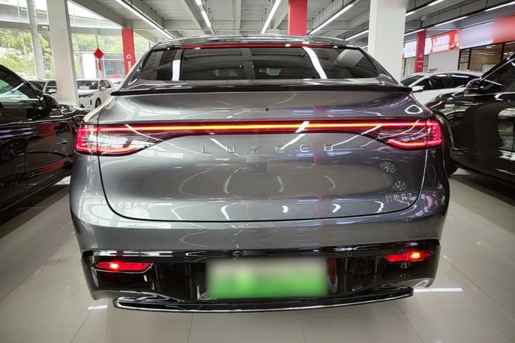 Used Hima Luxeed R7 2024 All-Electric 802 km Max Rear