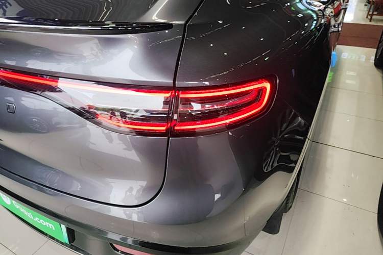 Used Hima Luxeed R7 2024 All-Electric 736 km Ultra Right Rear Taillight