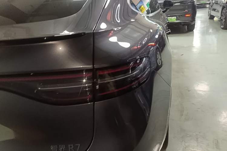 Used Hima Luxeed R7 2024 All-Electric 802 km Max Right Rear Taillight