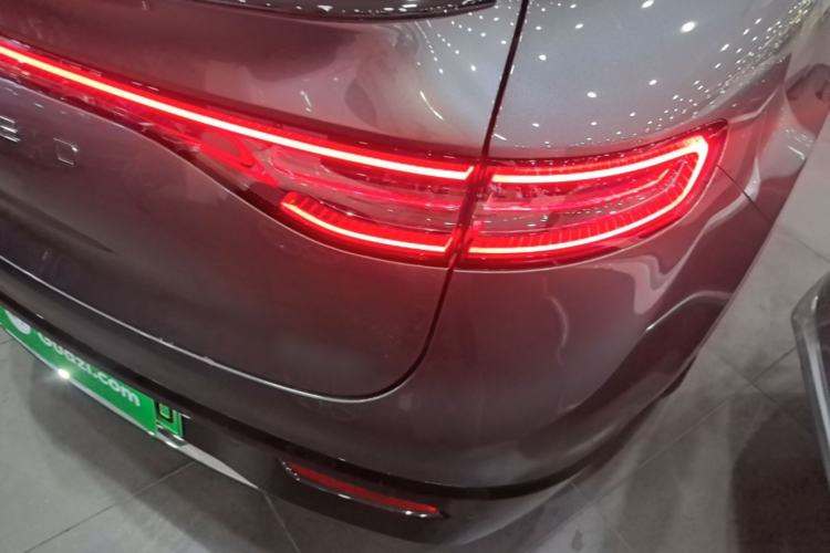 Used Hima Luxeed R7 2024 All-Electric 802 km Max Right Rear Taillight