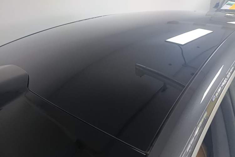 Used Hima Luxeed R7 2024 All-Electric 802 km Max Roof