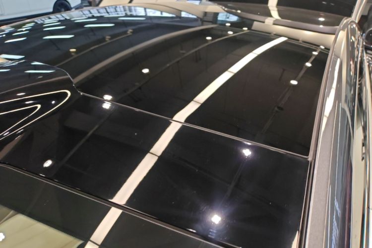 Used Hima Luxeed R7 2024 All-Electric 802 km Max Roof