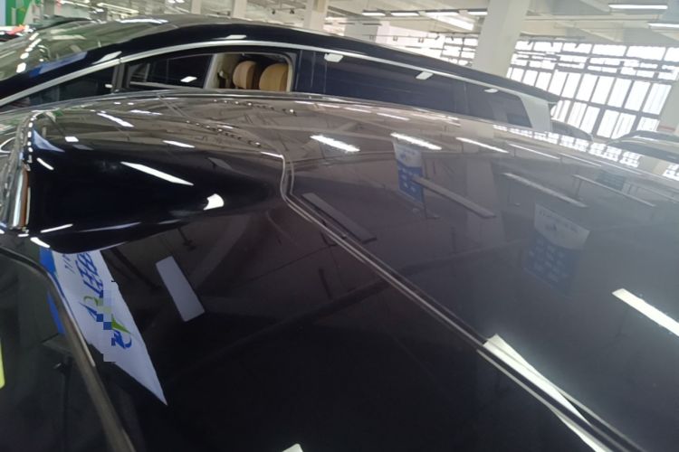 Used Hima Luxeed R7 2024 All-Electric 802 km Max Roof