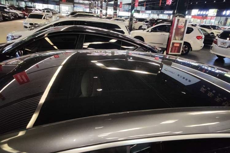 Used Hima Luxeed R7 2024 All-Electric 802 km Max Roof