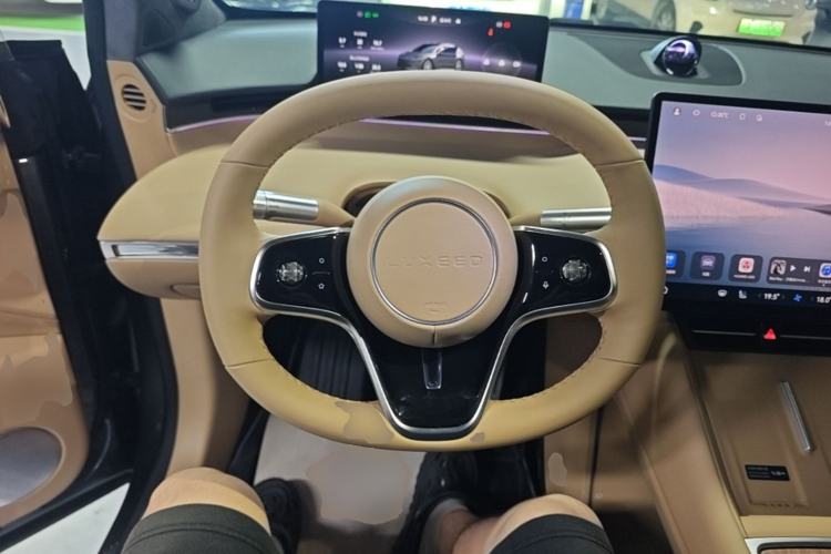 Used Hima Luxeed R7 2024 Pure Electric 667km Pro Steering Wheel