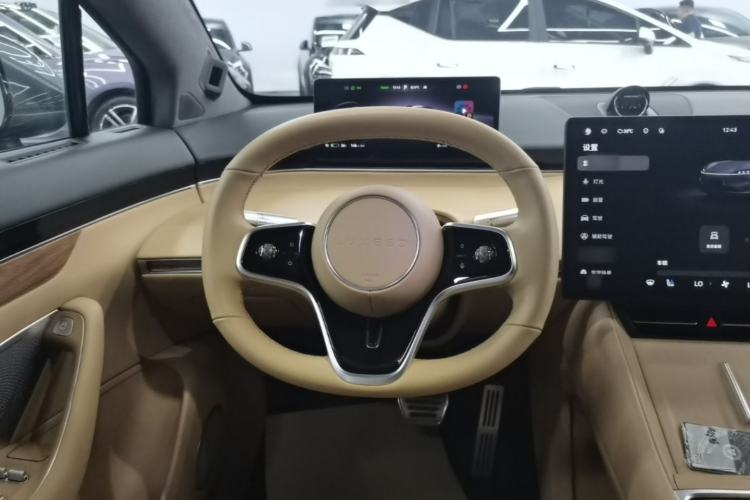 Used Hima Luxeed R7 2024 All-Electric 736 km Ultra Steering Wheel