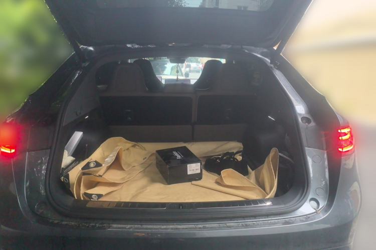 Used Hima Luxeed R7 2024 All-Electric 736 km Ultra Trunk