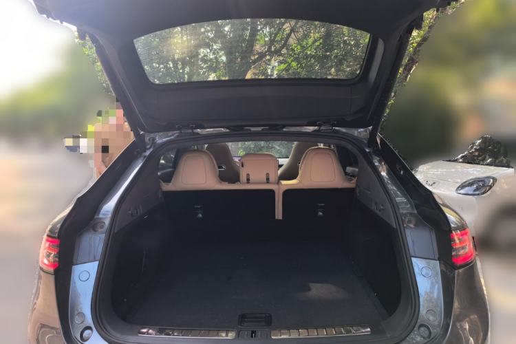 Used Hima Luxeed R7 2024 All-Electric 736 km Ultra Trunk