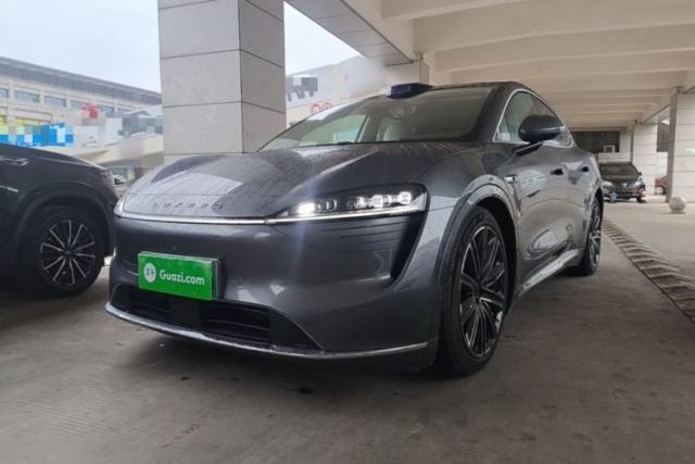 Hima Luxeed R7 2024 All-Electric 736 km Ultra مستعملة