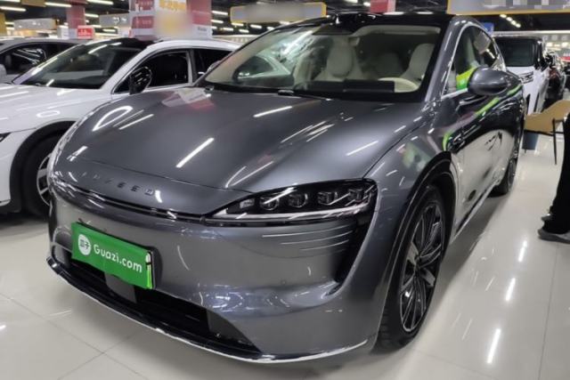 Used Hima Luxeed R7 2024 All-Electric 802 km Max