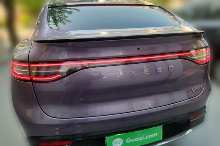 Used Hima Luxeed R7 2024 All-Electric 802 km Max Rear