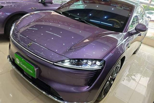 Used Hima Luxeed R7 2024 All-Electric 667 km Max
