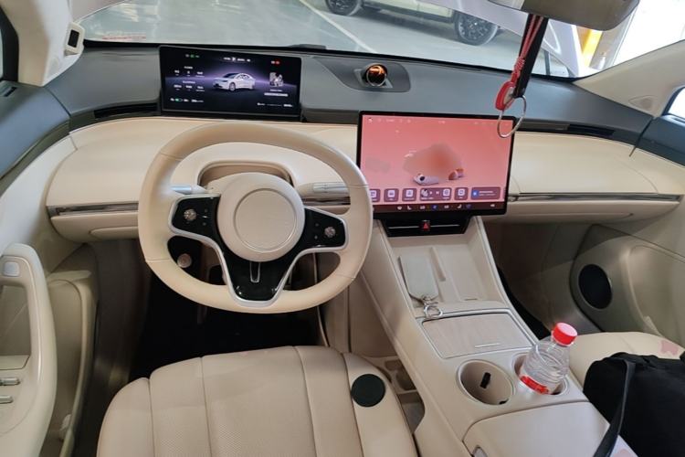 Used Hima Luxeed R7 2024 Pure Electric 667km Pro Center Console