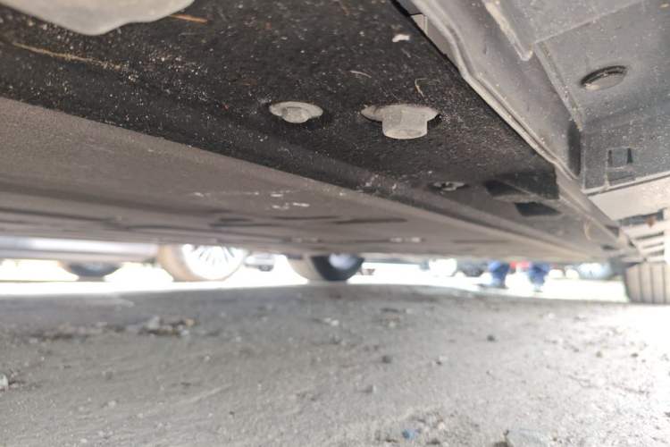 Used Hima Luxeed R7 2024 All-Electric 802 km Max Chassis Front Left