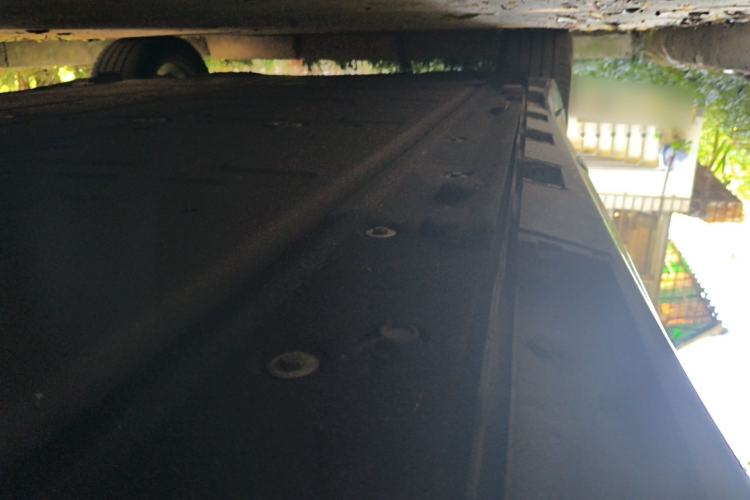 Used Hima Luxeed R7 2024 All-Electric 802 km Max Chassis Front Right