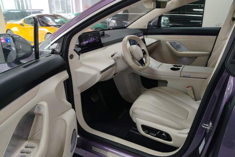 Used Hima Luxeed R7 2024 All-Electric 736 km Ultra Driver Seat