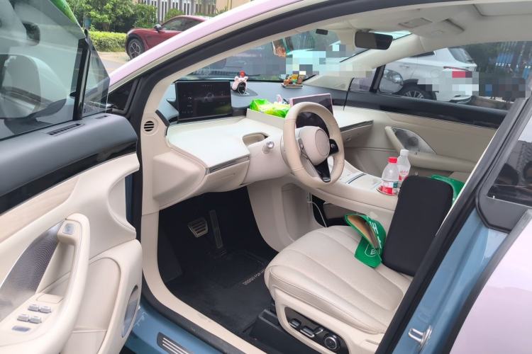 Used Hima Luxeed R7 2024 All-Electric 736 km Ultra Driver Seat