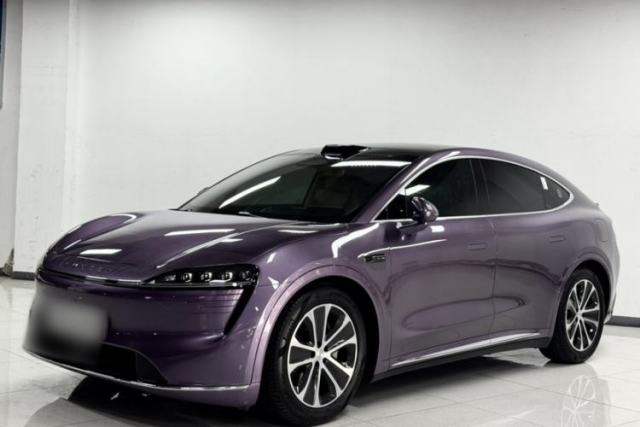 Used Hima Luxeed R7 2024 All-Electric 802 km Max