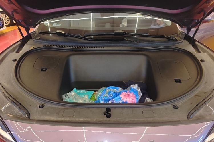 Used Hima Luxeed R7 2024 All-Electric 802 km Max Engine Bay