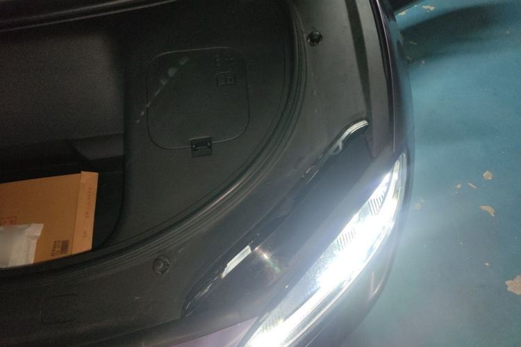 Used Hima Luxeed R7 2024 All-Electric 667 km Max Engine Bay Left
