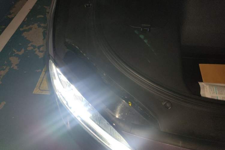 Used Hima Luxeed R7 2024 All-Electric 667 km Max Engine Bay Right