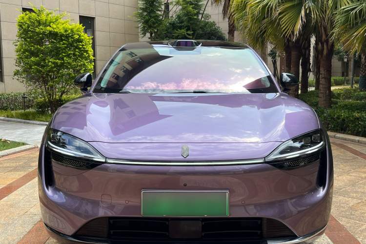 Used Hima Luxeed R7 2024 All-Electric 736 km Ultra Exterior 1