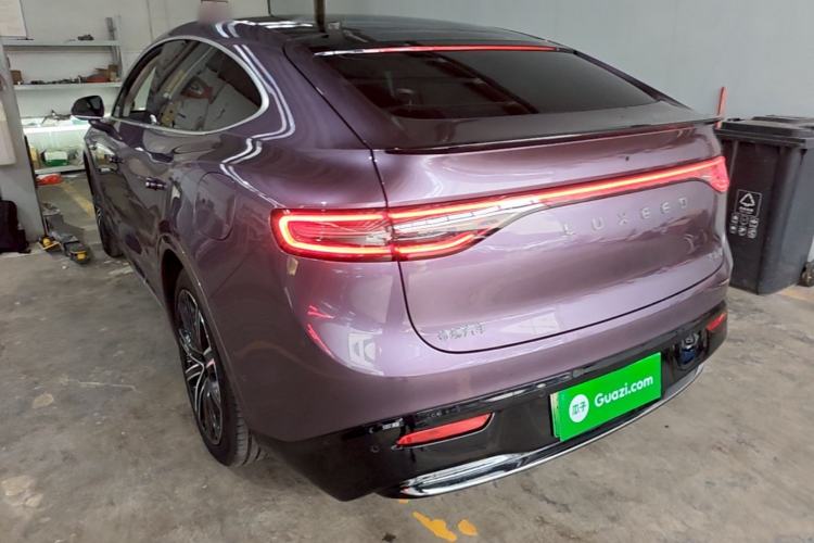Used Hima Luxeed R7 2024 All-Electric 736 km Ultra Exterior 2