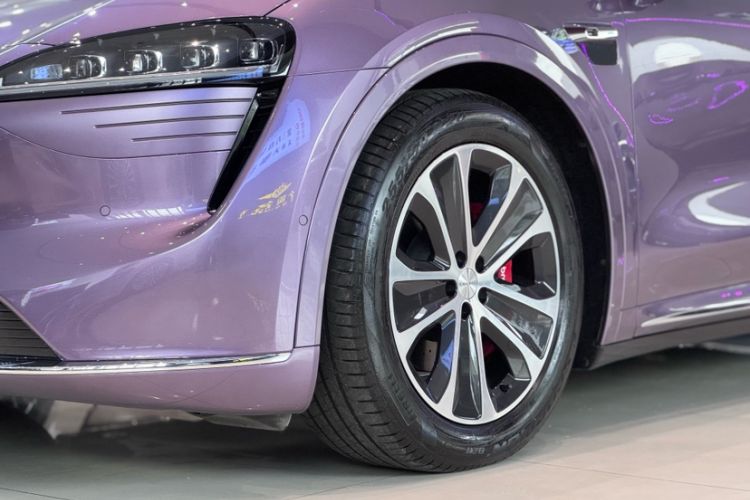 Used Hima Luxeed R7 2024 All-Electric 736 km Ultra Exterior 4