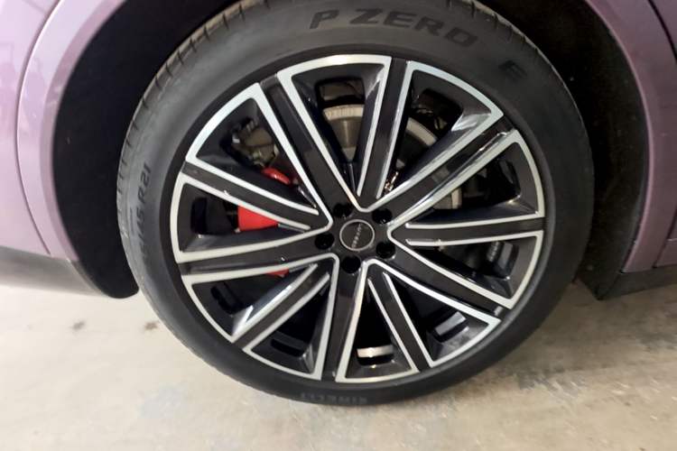 Used Hima Luxeed R7 2024 All-Electric 736 km Ultra Exterior 5