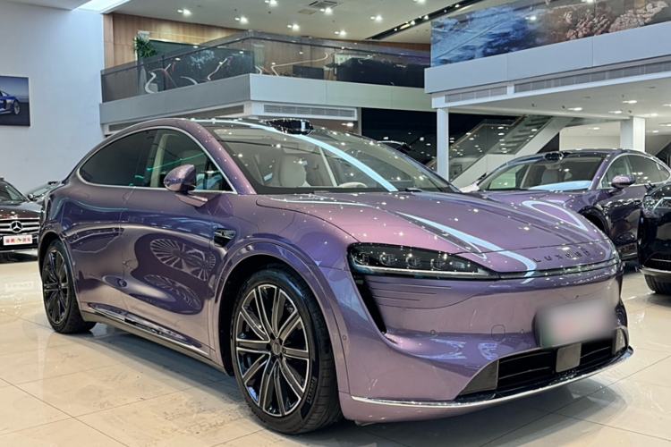 Used Hima Luxeed R7 2024 All-Electric 667 km Max Exterior 7
