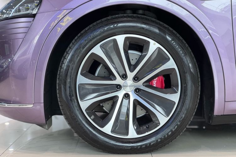 Used Hima Luxeed R7 2024 All-Electric 736 km Ultra Exterior 8