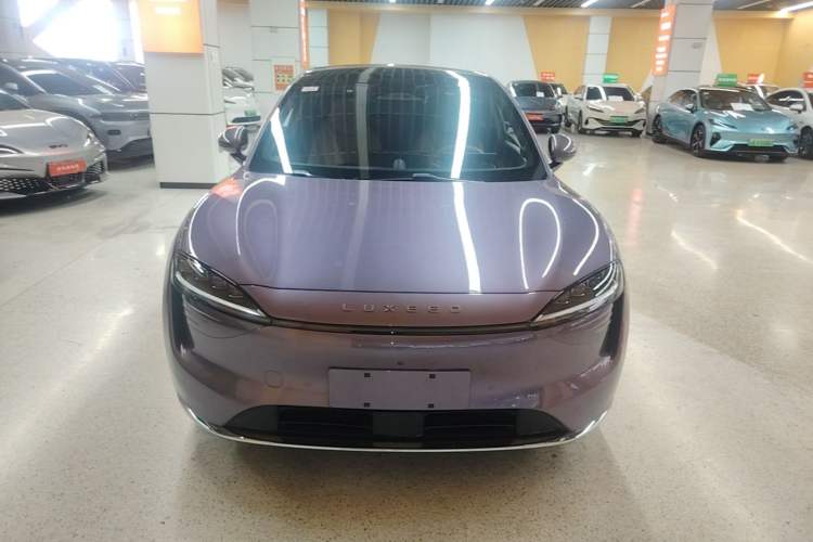 Used Hima Luxeed R7 2024 Pure Electric 667km Pro Front