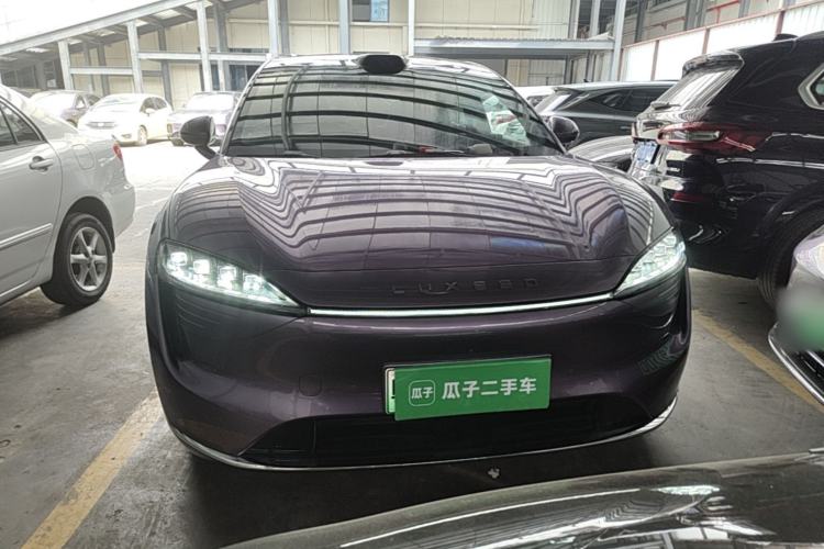 Used Hima Luxeed R7 2024 All-Electric 667 km Max Front