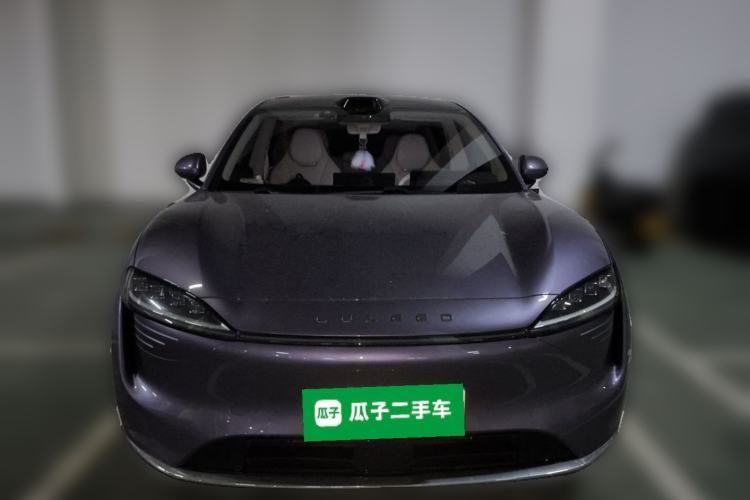 Used Hima Luxeed R7 2024 All-Electric 802 km Max Front