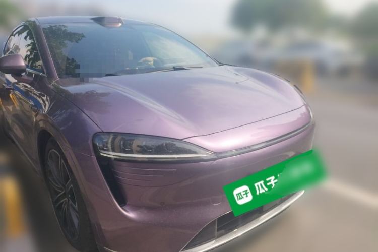 Used Hima Luxeed R7 2024 All-Electric 667 km Max Front Right 45 Deg