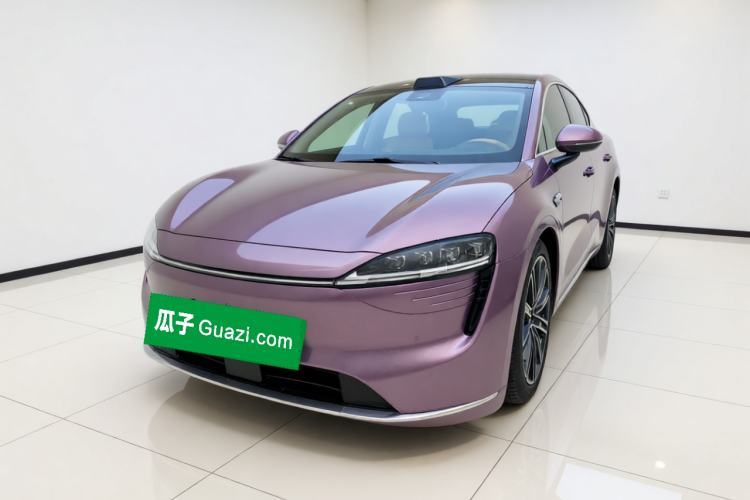 Used Hima Luxeed R7 2024 All-Electric 667 km Max Guazi used car, China used car export, Used car for sale, Used Hima cars, Cheapest cars for sale, Electric vehicle, New energy car