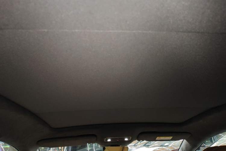 Used Hima Luxeed R7 2024 All-Electric 802 km Max Headliner