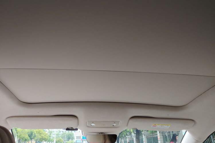 Used Hima Luxeed R7 2024 All-Electric 667 km Max Headliner