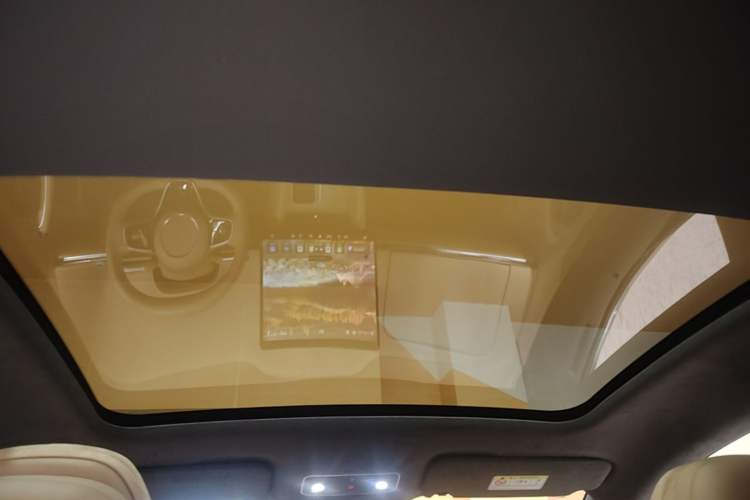 Used Hima Luxeed R7 2024 Pure Electric 667km Pro Headliner