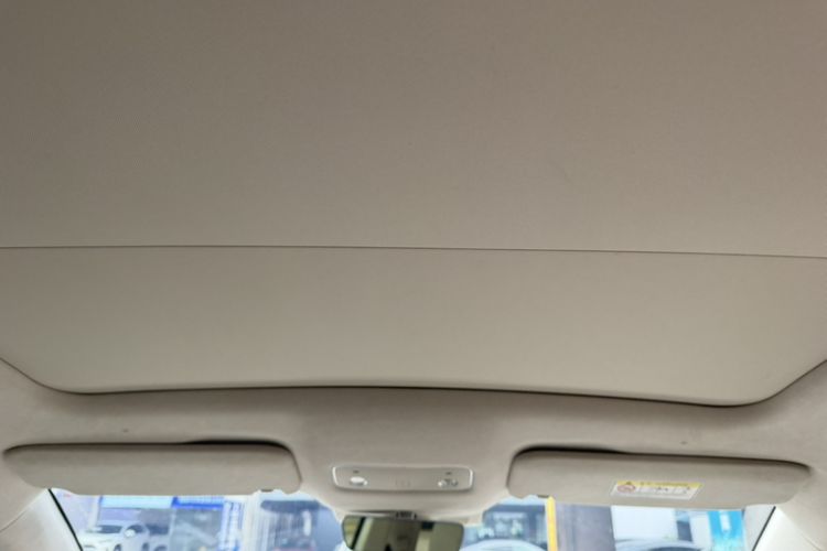Used Hima Luxeed R7 2024 All-Electric 736 km Ultra Interior 6