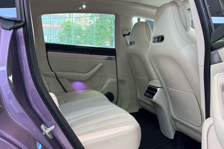 Used Hima Luxeed R7 2024 All-Electric 736 km Ultra Interior 9