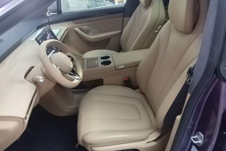 Used Hima Luxeed R7 2024 All-Electric 667 km Max Left Front Seat
