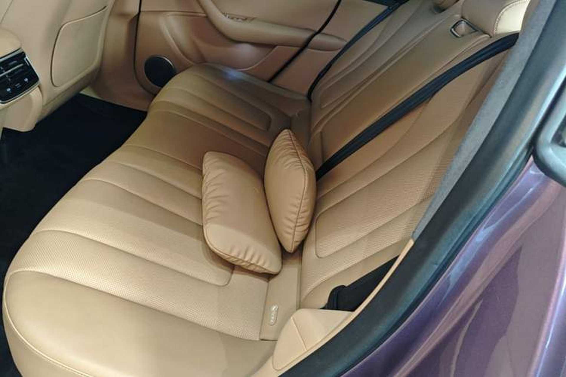 Used Hima Luxeed R7 2024 All-Electric 667 km Max Left Rear Seat