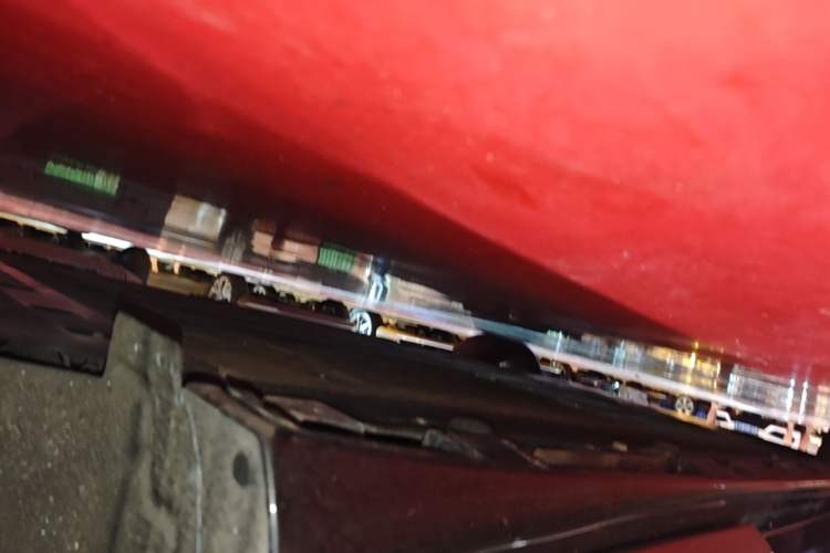 Used Hima Luxeed R7 2024 All-Electric 802 km Max Left Side Sill