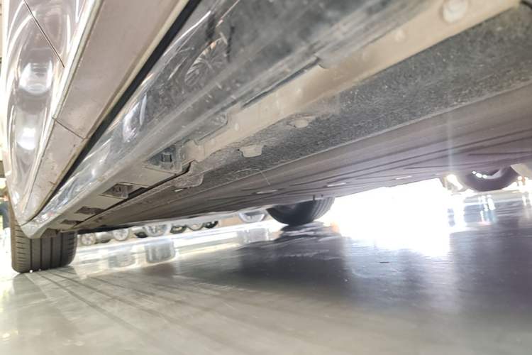 Used Hima Luxeed R7 2024 Pure Electric 667km Pro Left Side Sill