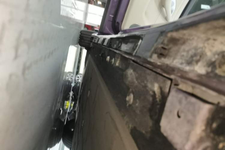 Used Hima Luxeed R7 2024 All-Electric 802 km Max Left Side Sill