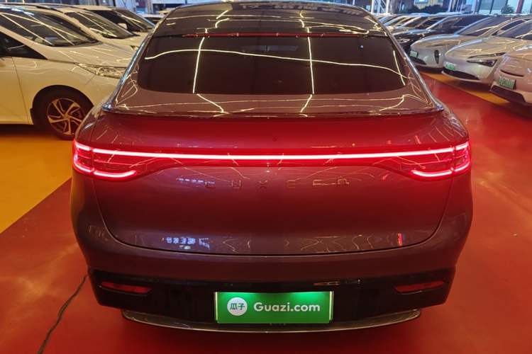 Used Hima Luxeed R7 2024 All-Electric 802 km Max Rear