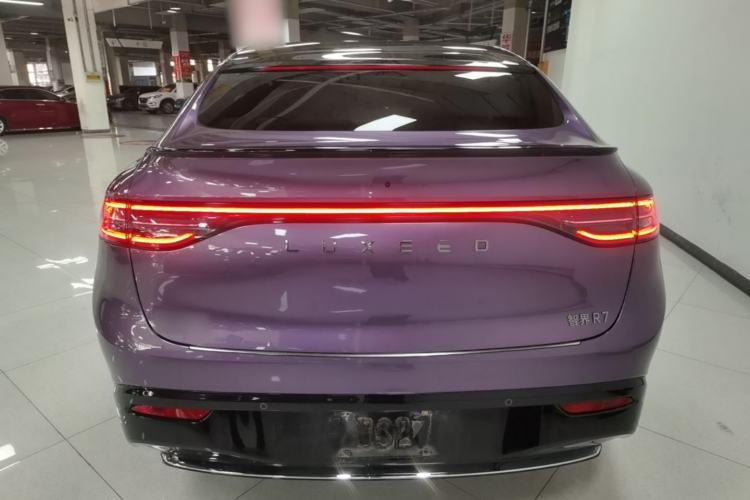 Used Hima Luxeed R7 2024 All-Electric 802 km Max Rear