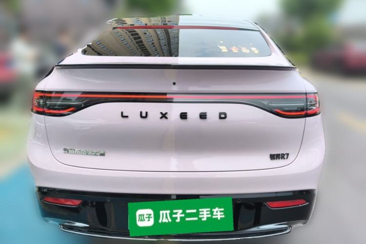 Used Hima Luxeed R7 2024 All-Electric 736 km Ultra Rear